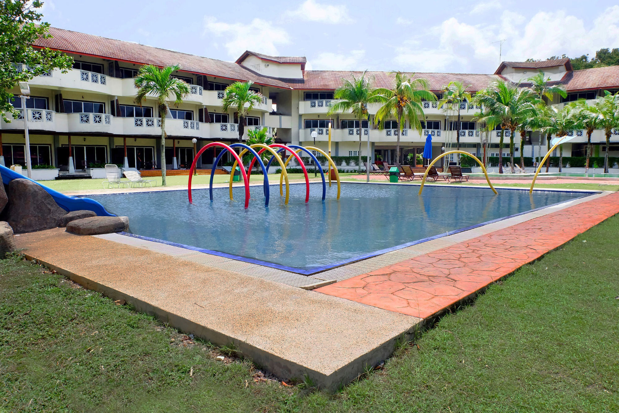 Villea Rompin Resort & Golf Kuala Rompin Exterior photo